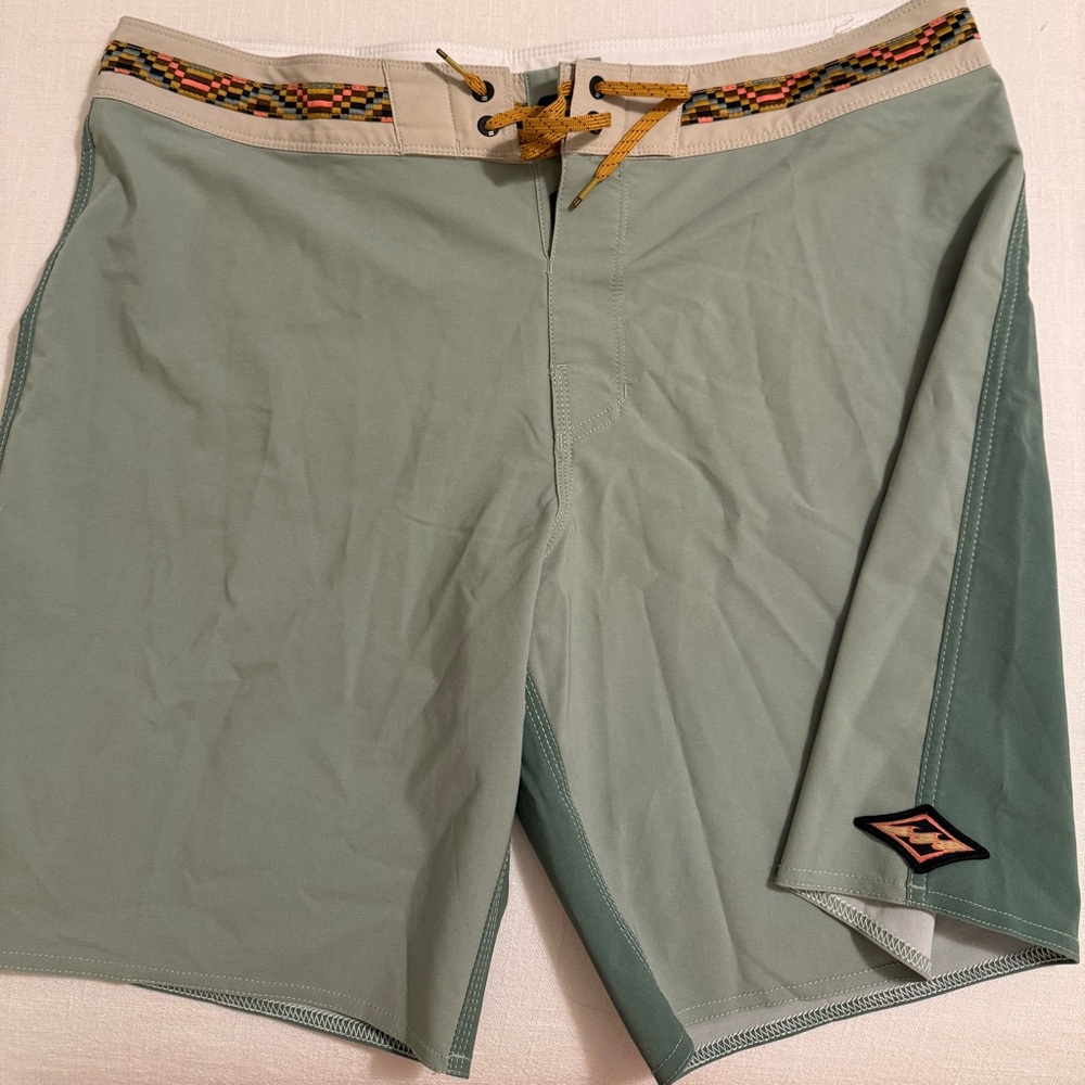 Billabong All Day Board Short size 36